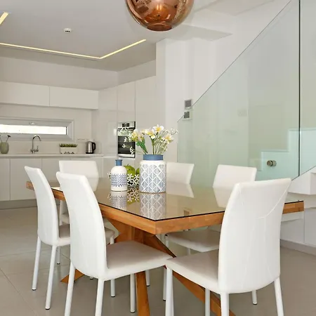 Sunrise Memory - 150m From Trinity ヴィラ