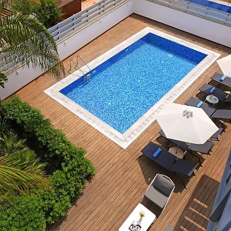 Sunrise Memory - 150m From Trinity Protaras