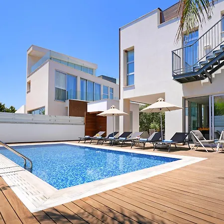 Sunrise Memory - 150m From Trinity