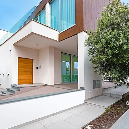 Sunrise Memory - 150m From Trinity ヴィラ