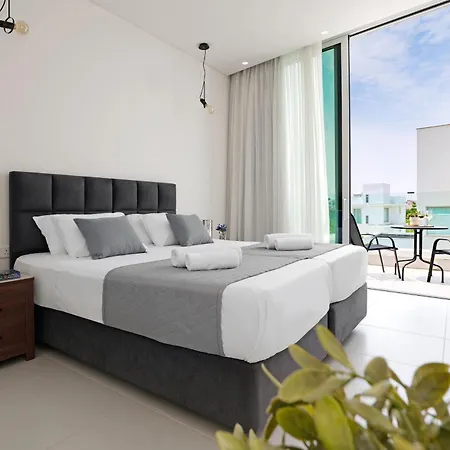 Sunrise Memory - 150m From Trinity