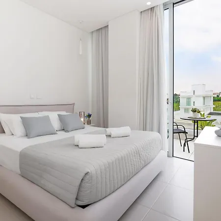 Sunrise Memory - 150m From Trinity Villa Protaras