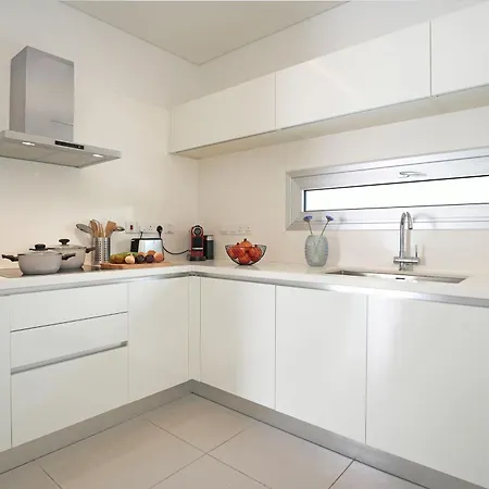 Sunrise Memory - 150m From Trinity Villa Protaras