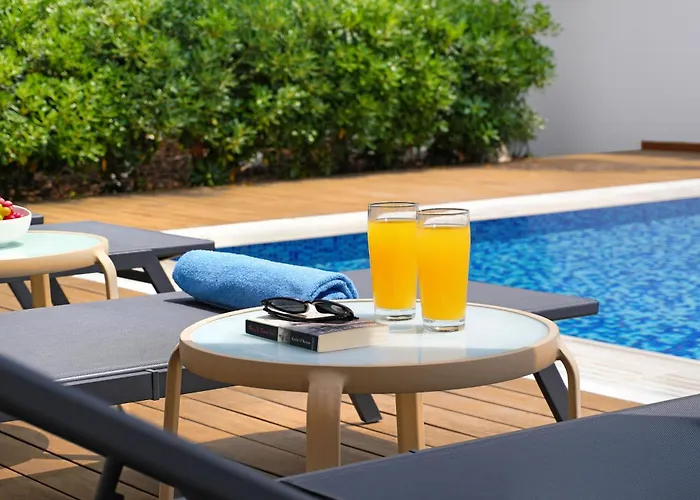 Sunrise Memory - 150m From Trinity Villa Protaras