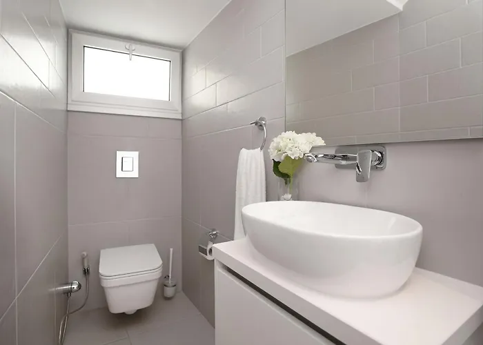 Sunrise Memory - 150m From Trinity Vila