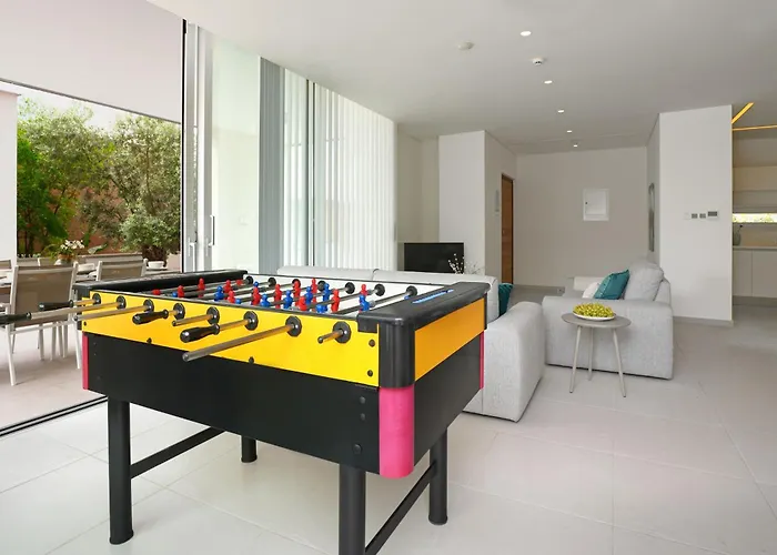 Villa Sunrise Memory - 150m From Trinity